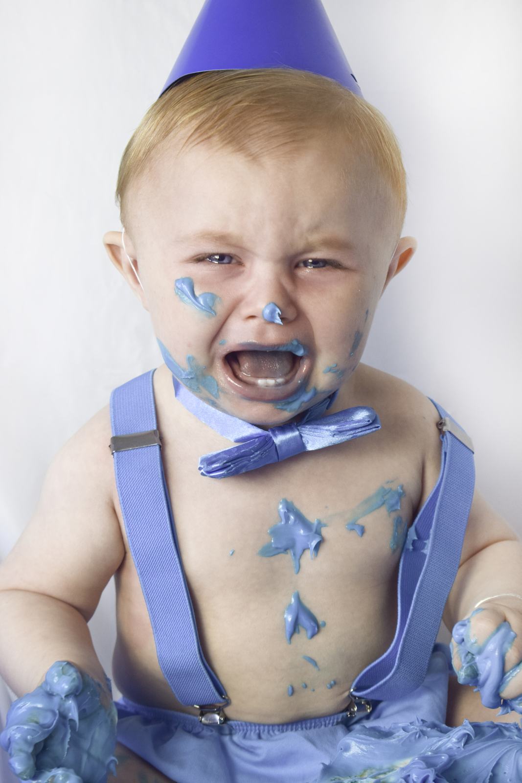 Layden’s first birthday cake smash — frame 13