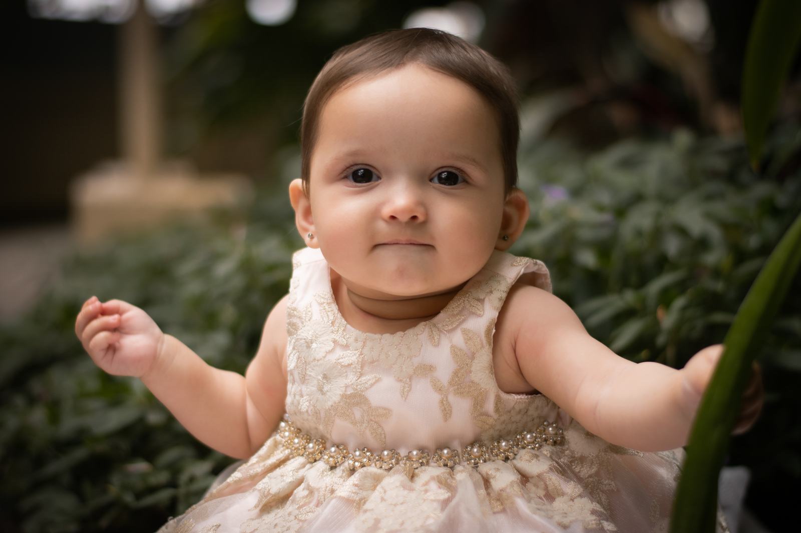 Baby Mia’s newborn session — frame 4
