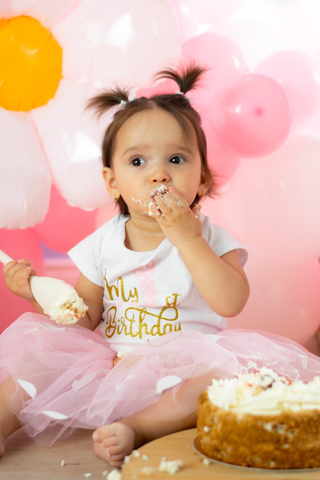 Mia’s first birthday cake smash — frame 17