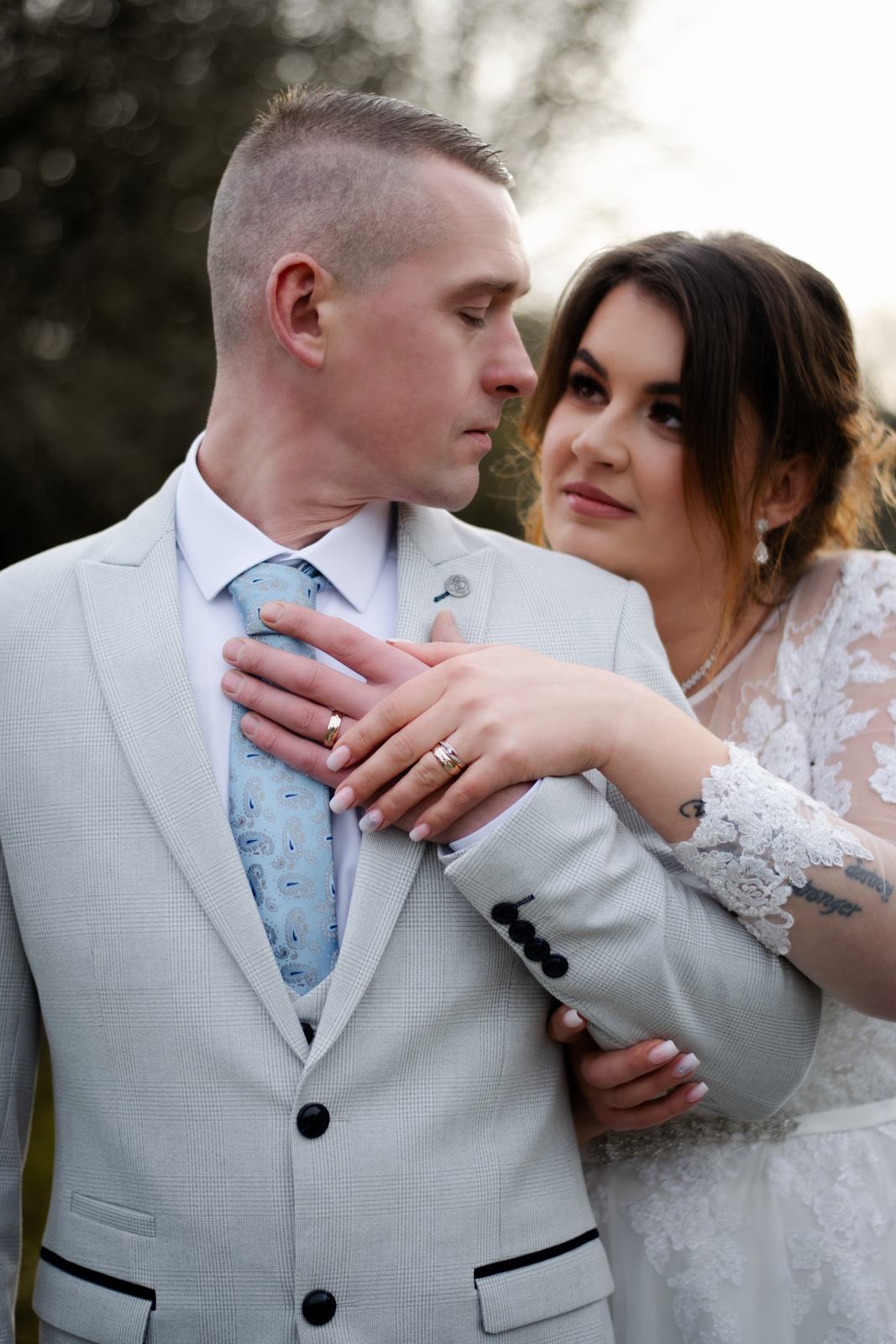 A & E’s November wedding — frame 8