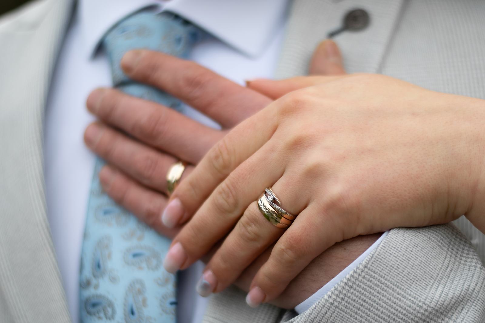A & E’s November wedding — frame 10